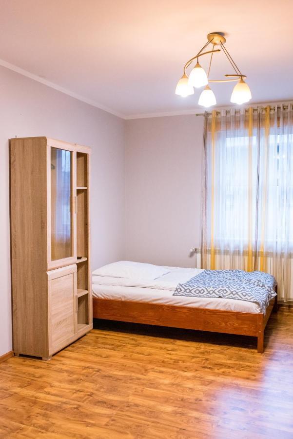 Pokoje Goscinne U Meresa Zywiec Exterior photo